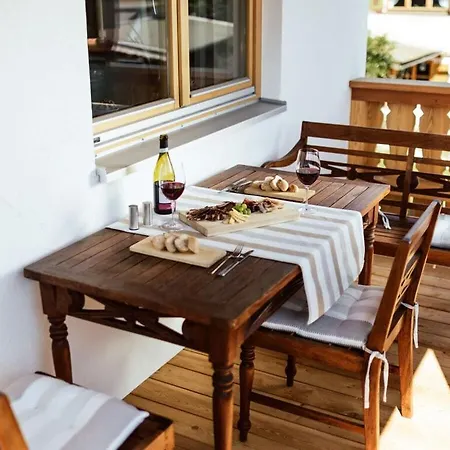 Falkenstein Comfortable 4* جارمش بارتنكيرشن